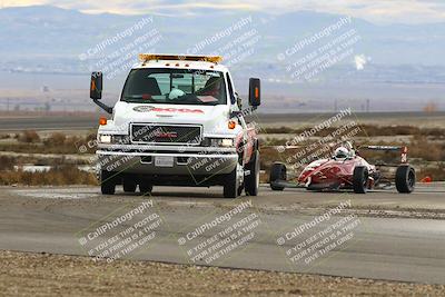 media/Nov-16-2025-CalClub SCCA (Sun) [[2975c16dfc]]/Group 5/Turn 1/